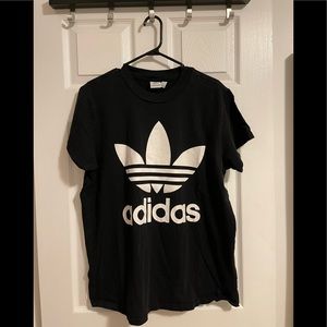 Adidas t shirt